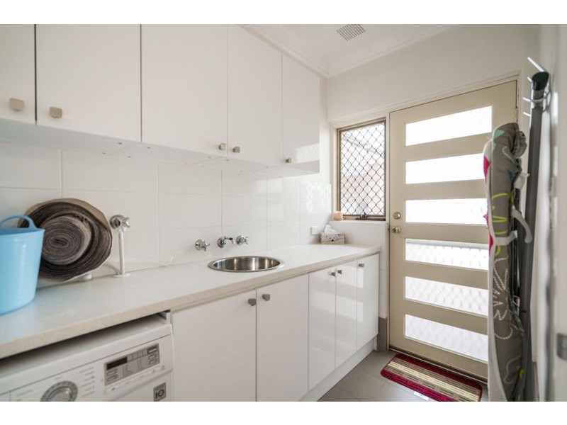 50 Bateman Road, Mount Pleasant WA 6153