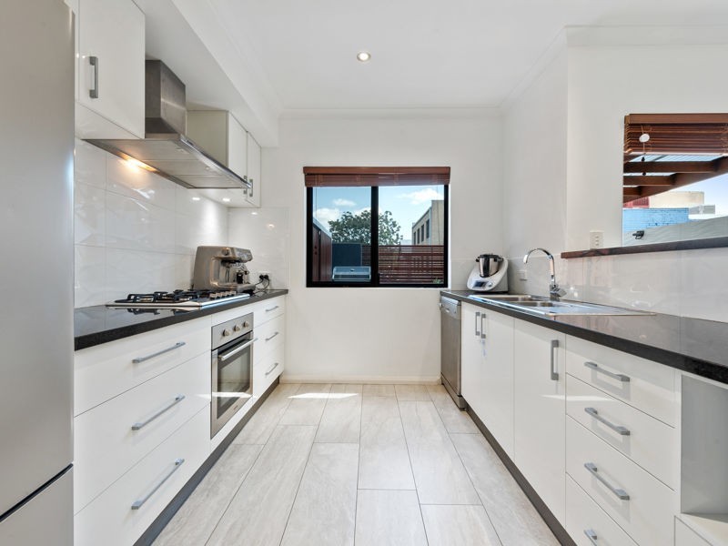 2/935 Albany Highway, East Victoria Park WA 6101