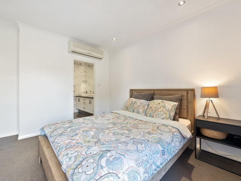 2/935 Albany Highway, East Victoria Park WA 6101