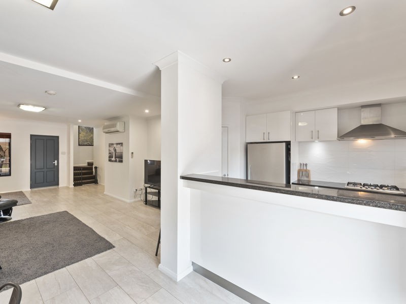 2/935 Albany Highway, East Victoria Park WA 6101