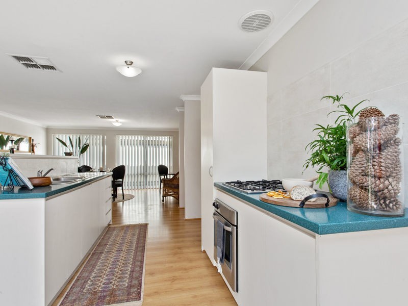 174 Streich Avenue, Kelmscott WA 6111