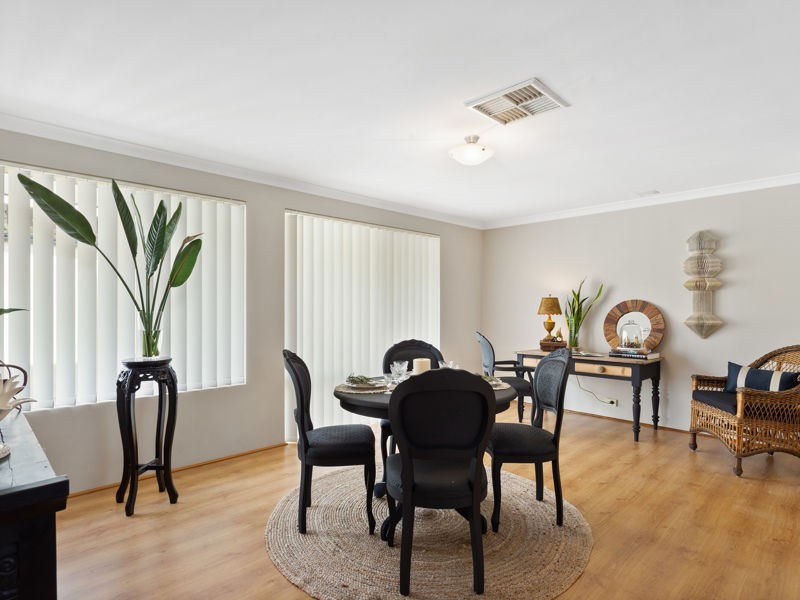 174 Streich Avenue, Kelmscott WA 6111