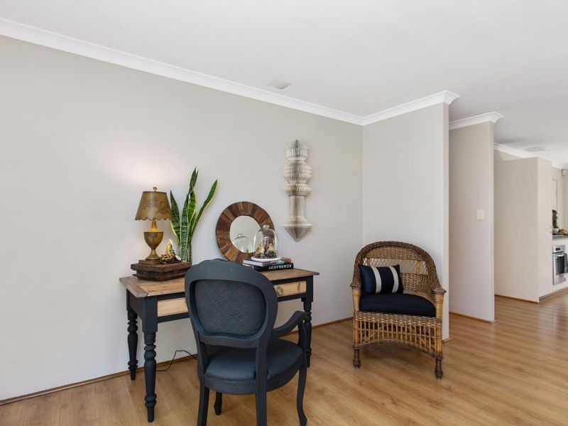 174 Streich Avenue, Kelmscott WA 6111