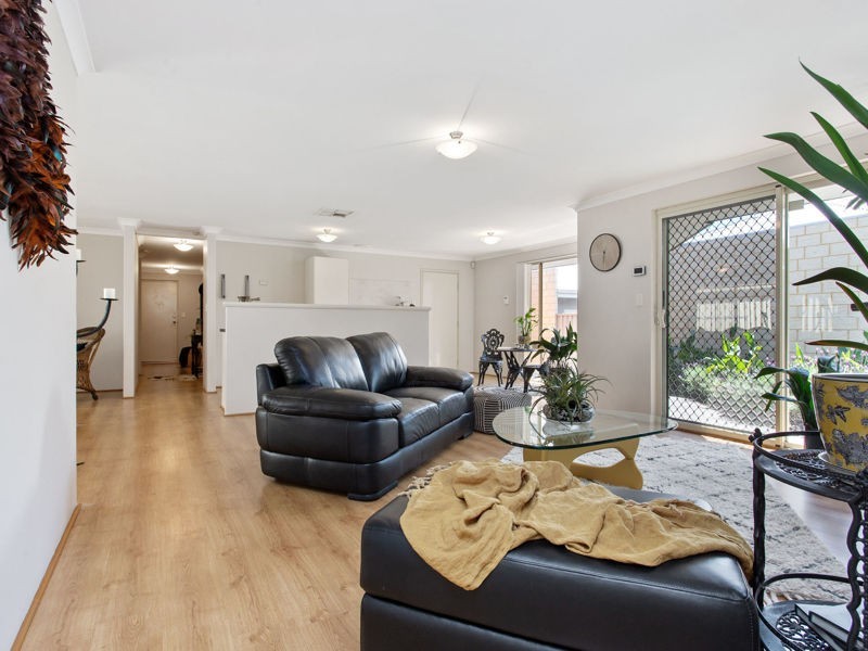 174 Streich Avenue, Kelmscott WA 6111