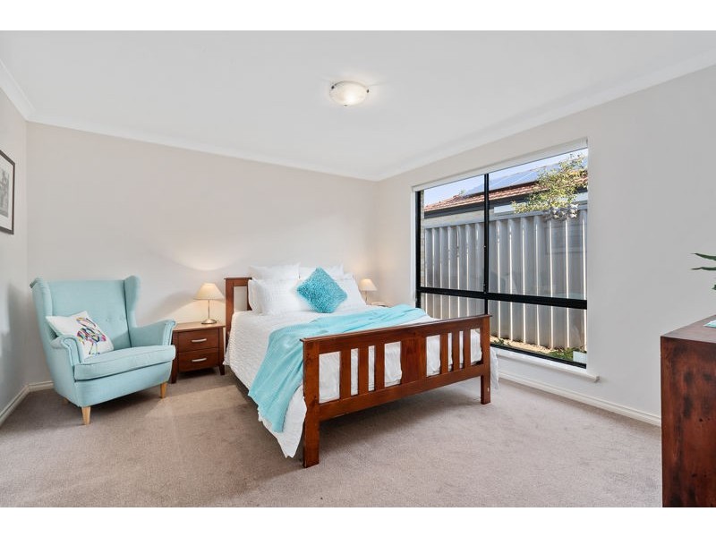 1/121 Lockhart Street, Como WA 6152