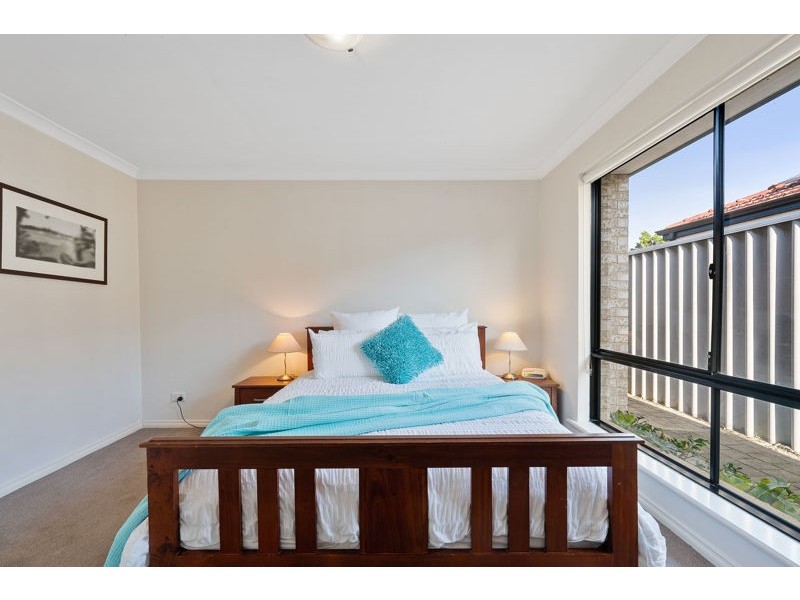 1/121 Lockhart Street, Como WA 6152