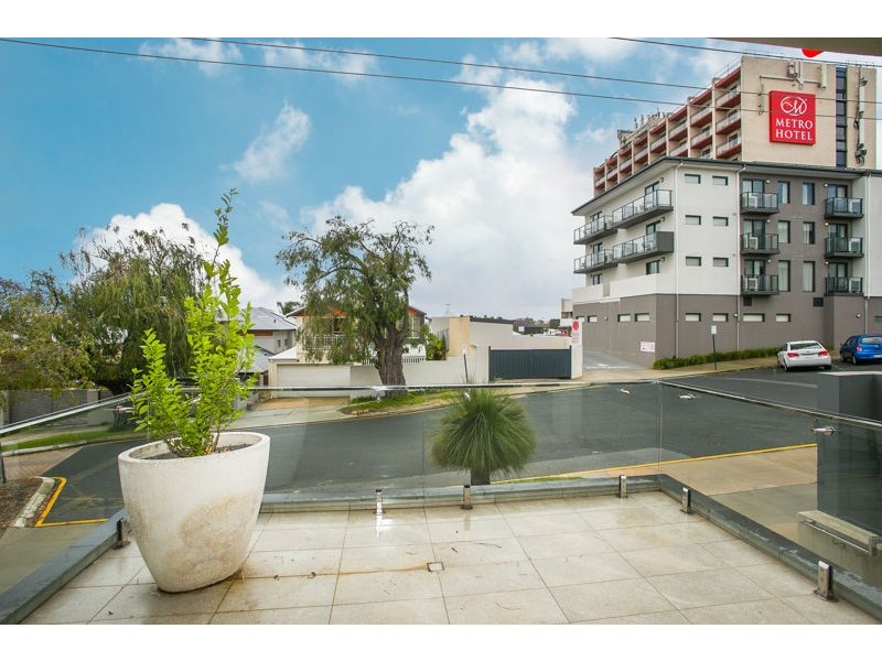 4/26 Banksia Terrace, South Perth WA 6151