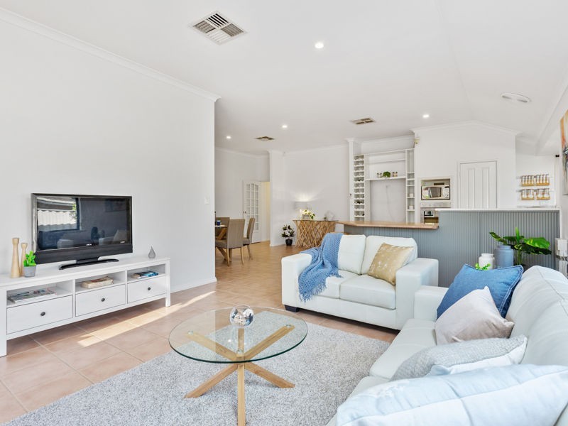 1/41 Pether Road, Manning WA 6152