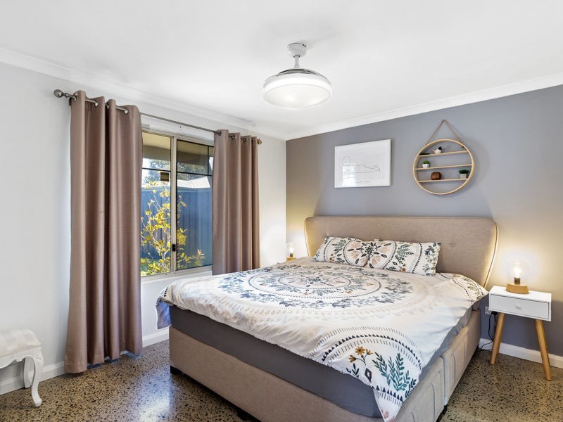13 Burnett Road, Manning WA 6152