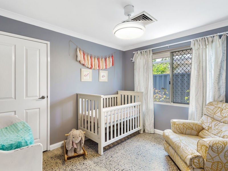 13 Burnett Road, Manning WA 6152