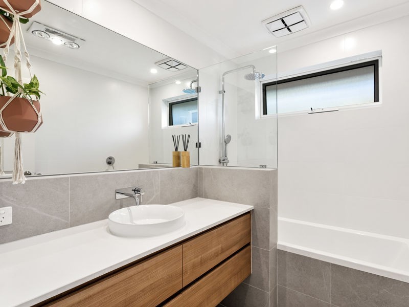 13 Burnett Road, Manning WA 6152
