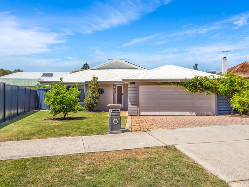 13 Burnett Road, Manning WA 6152