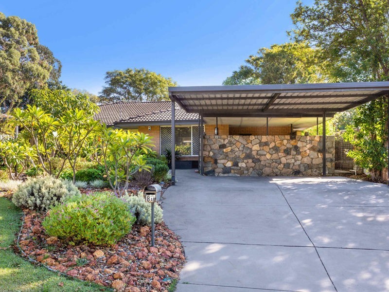 8A Pickering Way, Booragoon WA 6154