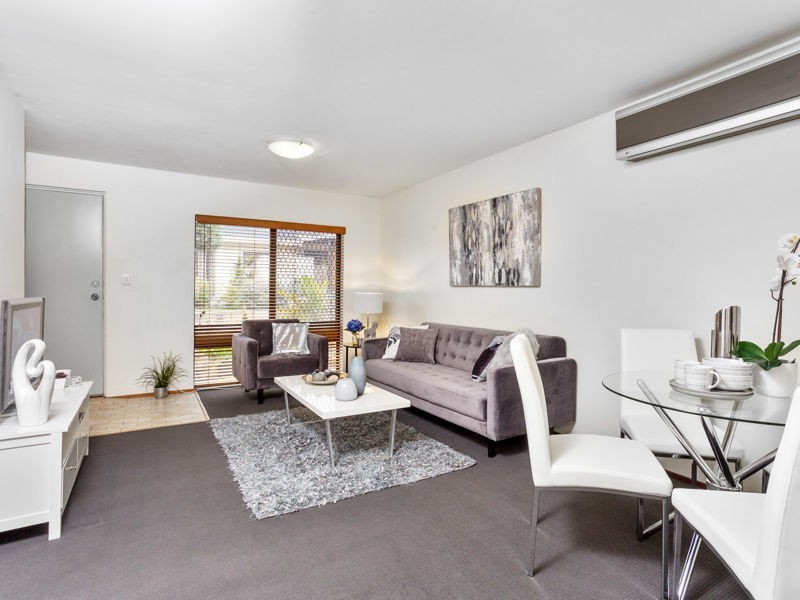 13/79 Clydesdale Street, Como WA 6152