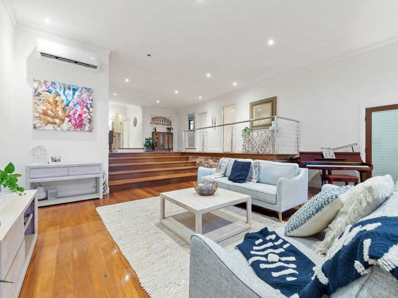 92 Canterbury Terrace, East Victoria Park WA 6101