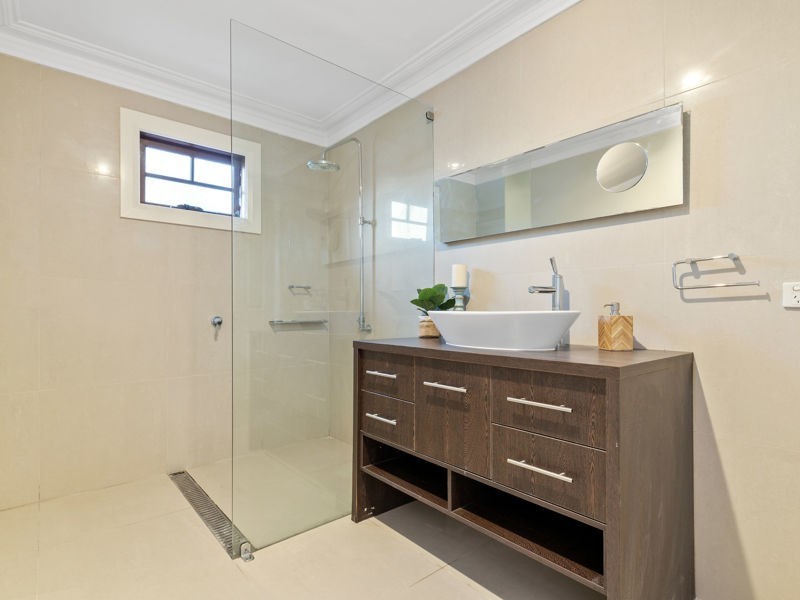 92 Canterbury Terrace, East Victoria Park WA 6101