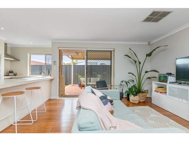 24a Bickley Crescent, Manning WA 6152
