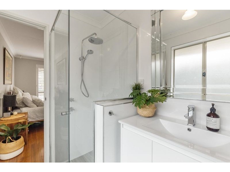 24a Bickley Crescent, Manning WA 6152