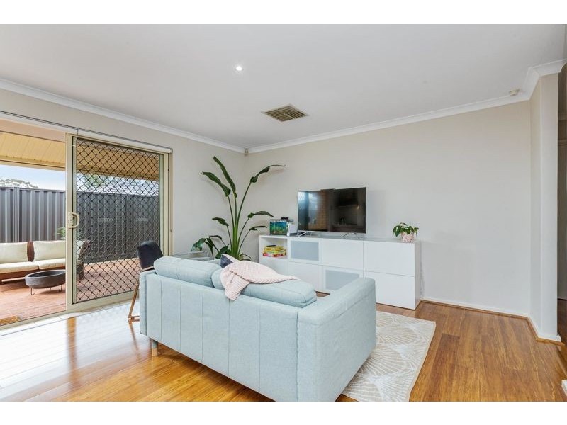 24a Bickley Crescent, Manning WA 6152