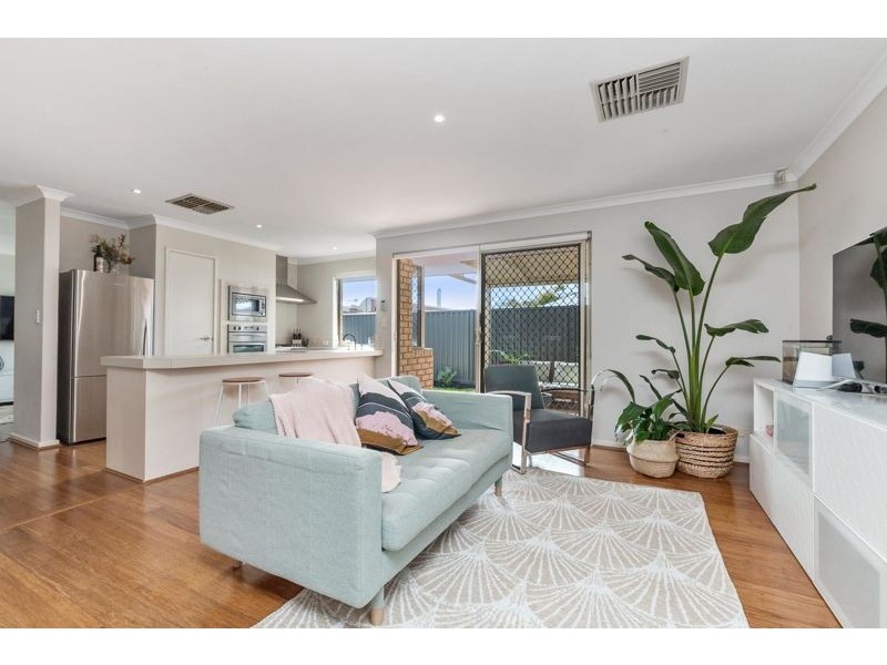 24a Bickley Crescent, Manning WA 6152