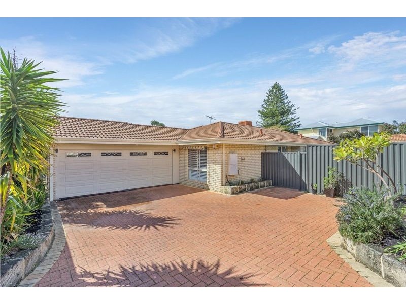 24a Bickley Crescent, Manning WA 6152