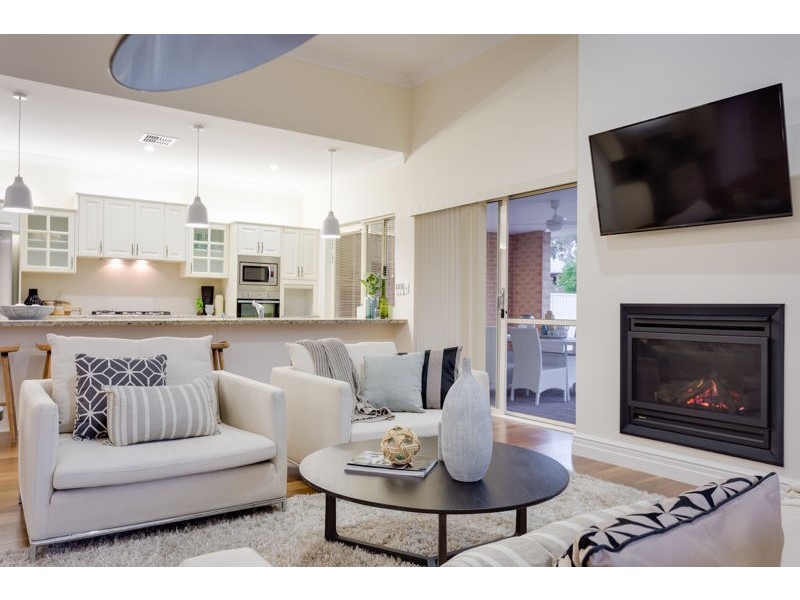 58 Kilkenny Circle, Waterford WA 6152