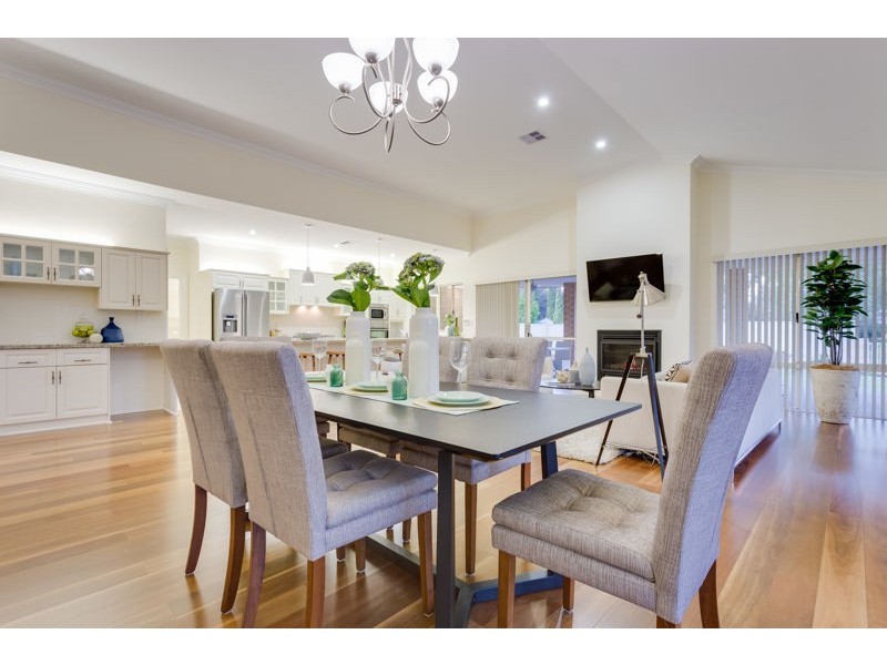 58 Kilkenny Circle, Waterford WA 6152