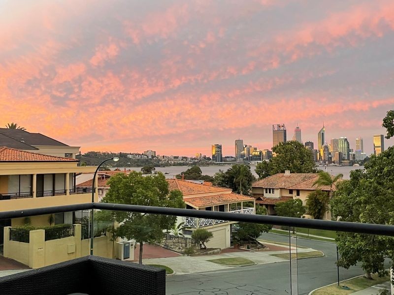 3/2 Rose Ave, South Perth WA 6151