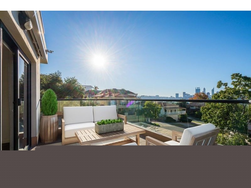 3/2 Rose Ave, South Perth WA 6151