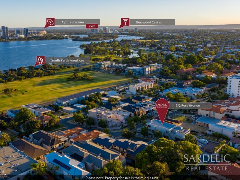 3/2 Rose Ave, South Perth WA 6151