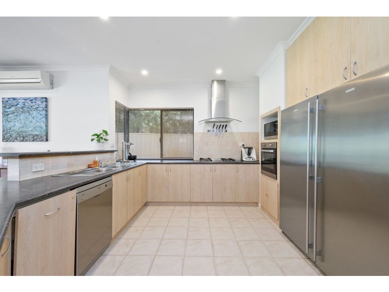 3 Pether Road, Manning WA 6152