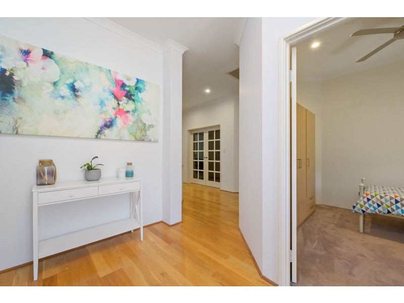 3 Pether Road, Manning WA 6152