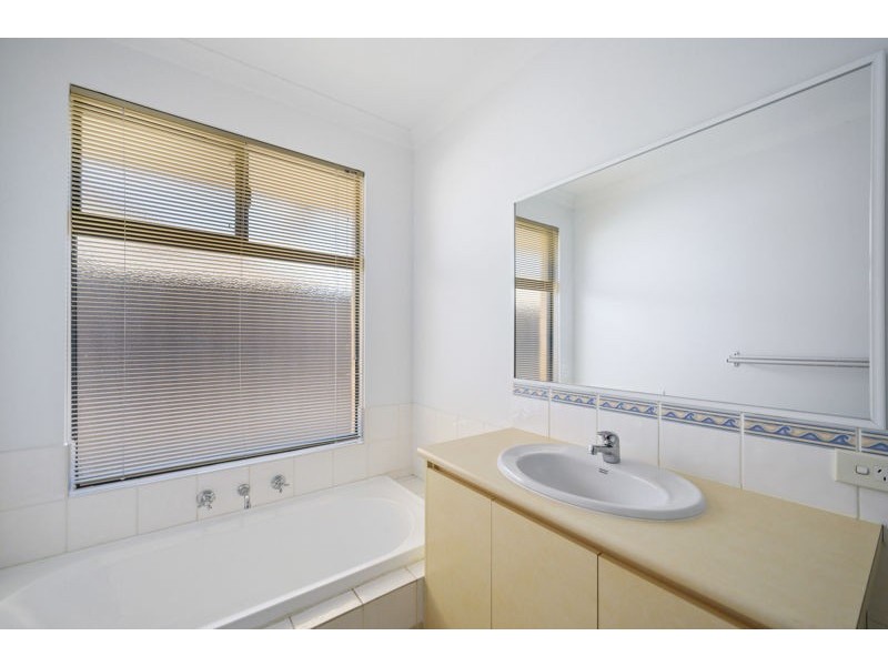 3 Pether Road, Manning WA 6152