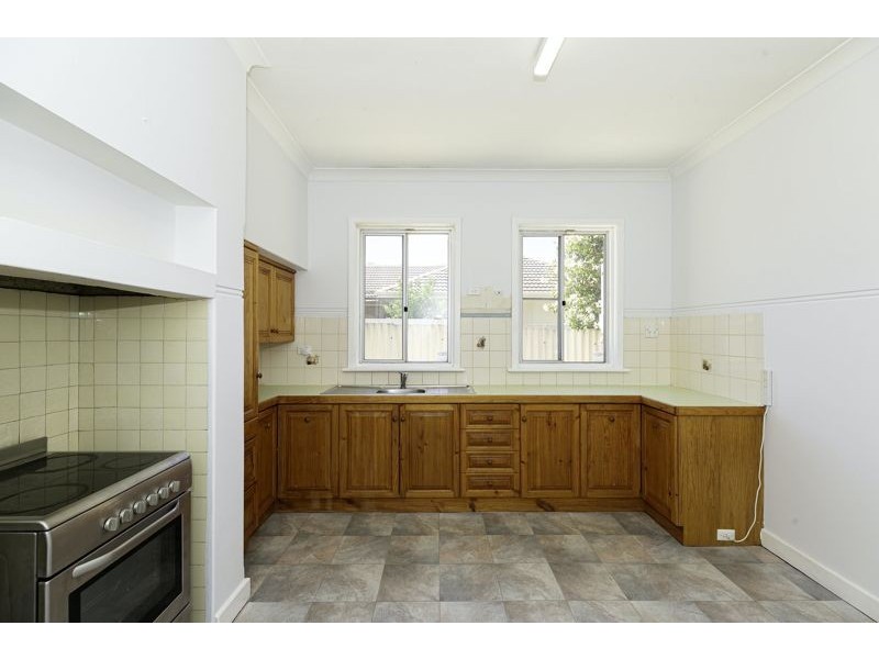52 Hobbs Avenue, Como WA 6152