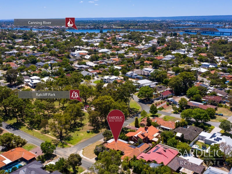 16 Hepburn Way, Booragoon WA 6154