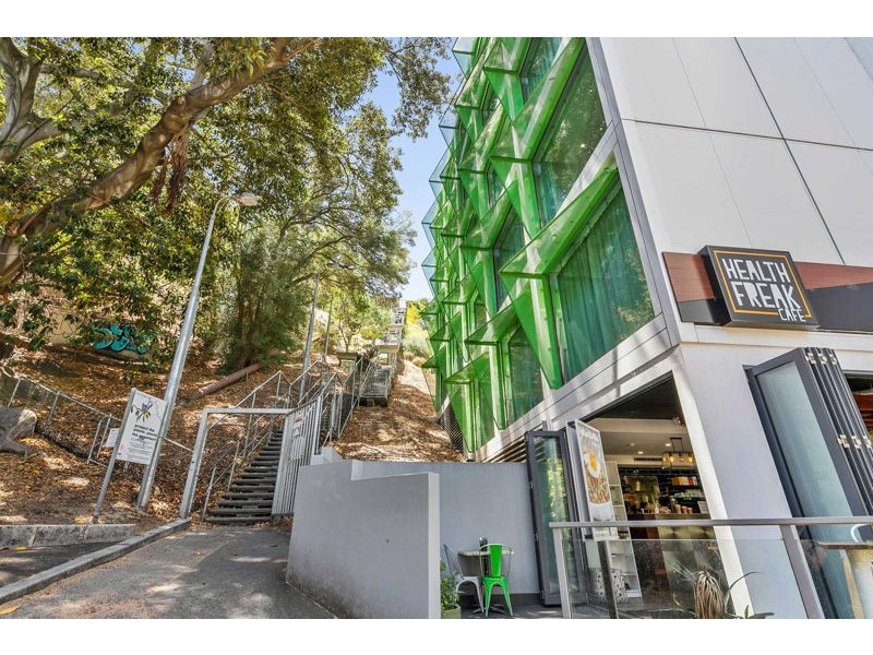 303 130a Mounts Bay Road, Perth WA 6000