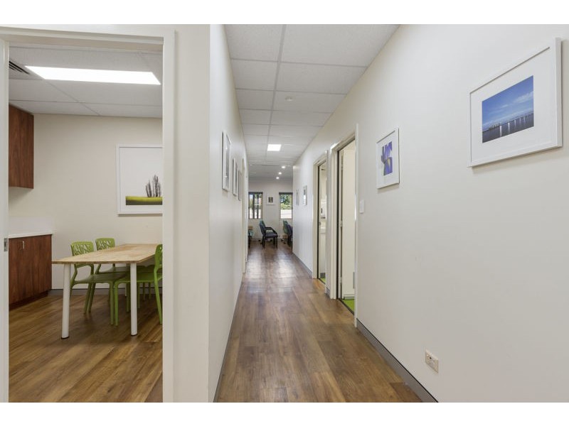 1&2/288 High Road, Riverton WA 6148