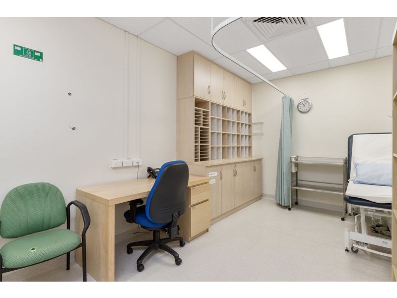 1&2/288 High Road, Riverton WA 6148