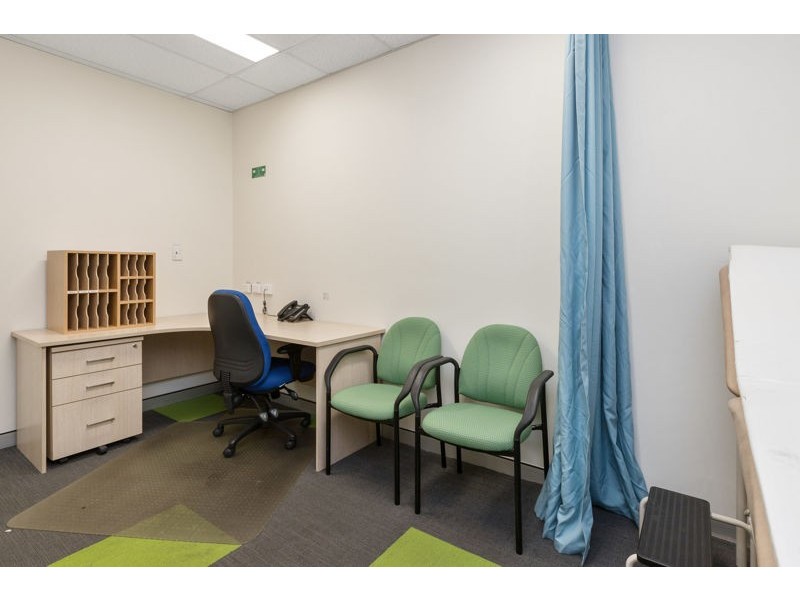 1&2/288 High Road, Riverton WA 6148