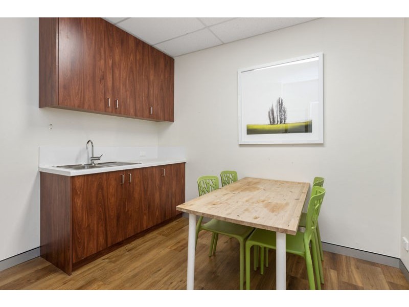 1&2/288 High Road, Riverton WA 6148