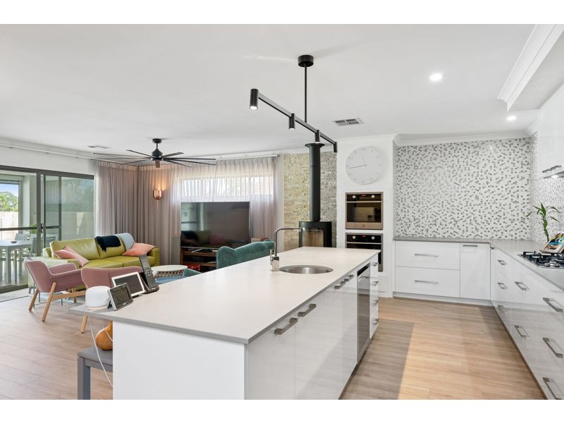 123 Lansdowne Road, Kensington WA 6151