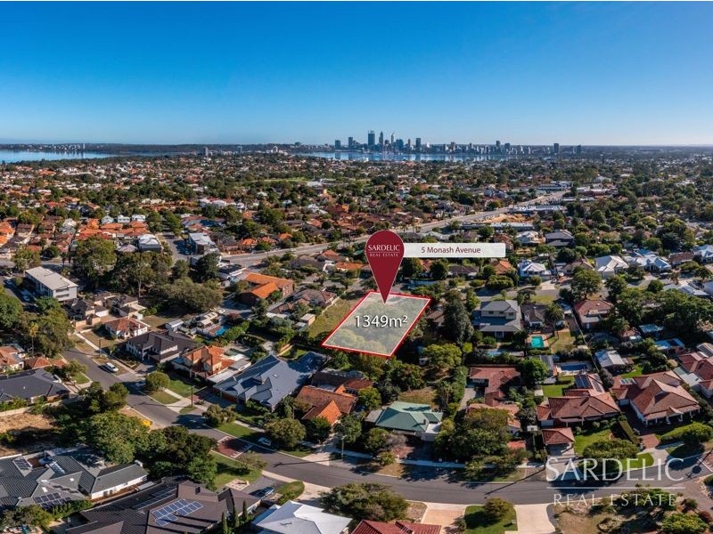 5 Monash Avenue, Como WA 6152