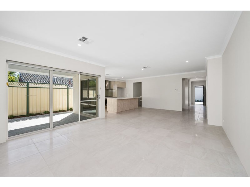 42 Central Avenue, Ascot WA 6104