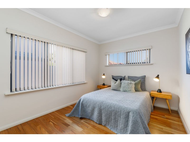 2/251 Canning Highway, Como WA 6152