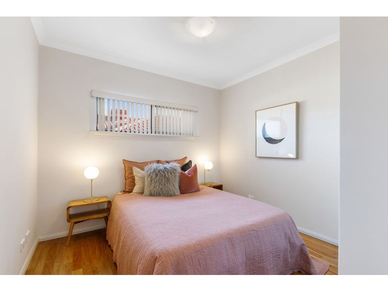 2/251 Canning Highway, Como WA 6152