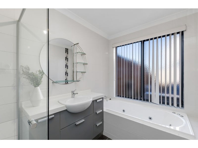 2/251 Canning Highway, Como WA 6152