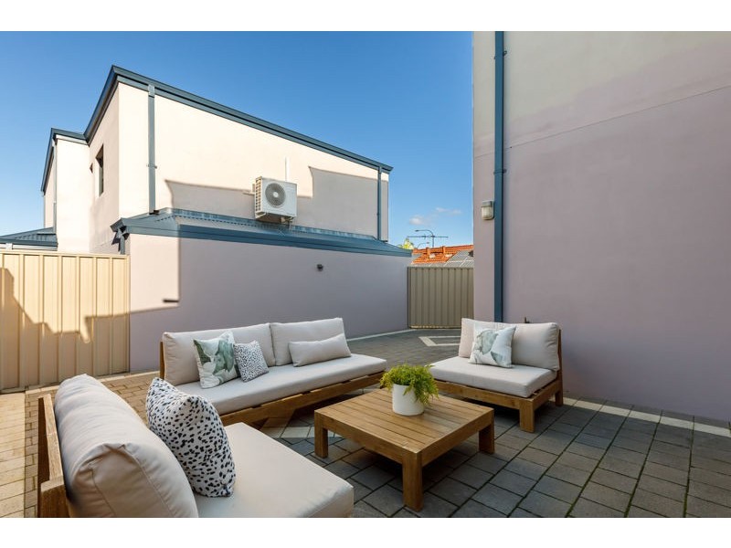 2/251 Canning Highway, Como WA 6152