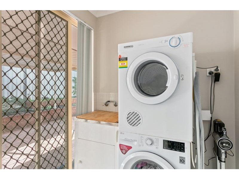 2/11 Goddard Street, Lathlain WA 6100