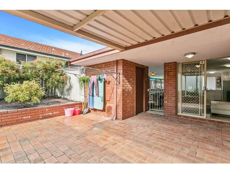 2/11 Goddard Street, Lathlain WA 6100