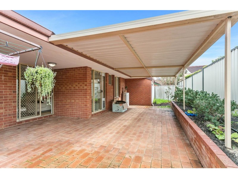 2/11 Goddard Street, Lathlain WA 6100
